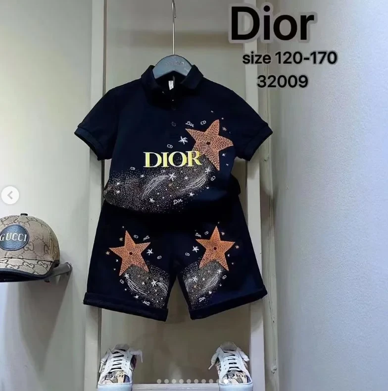 Ladies Top for Classic Women