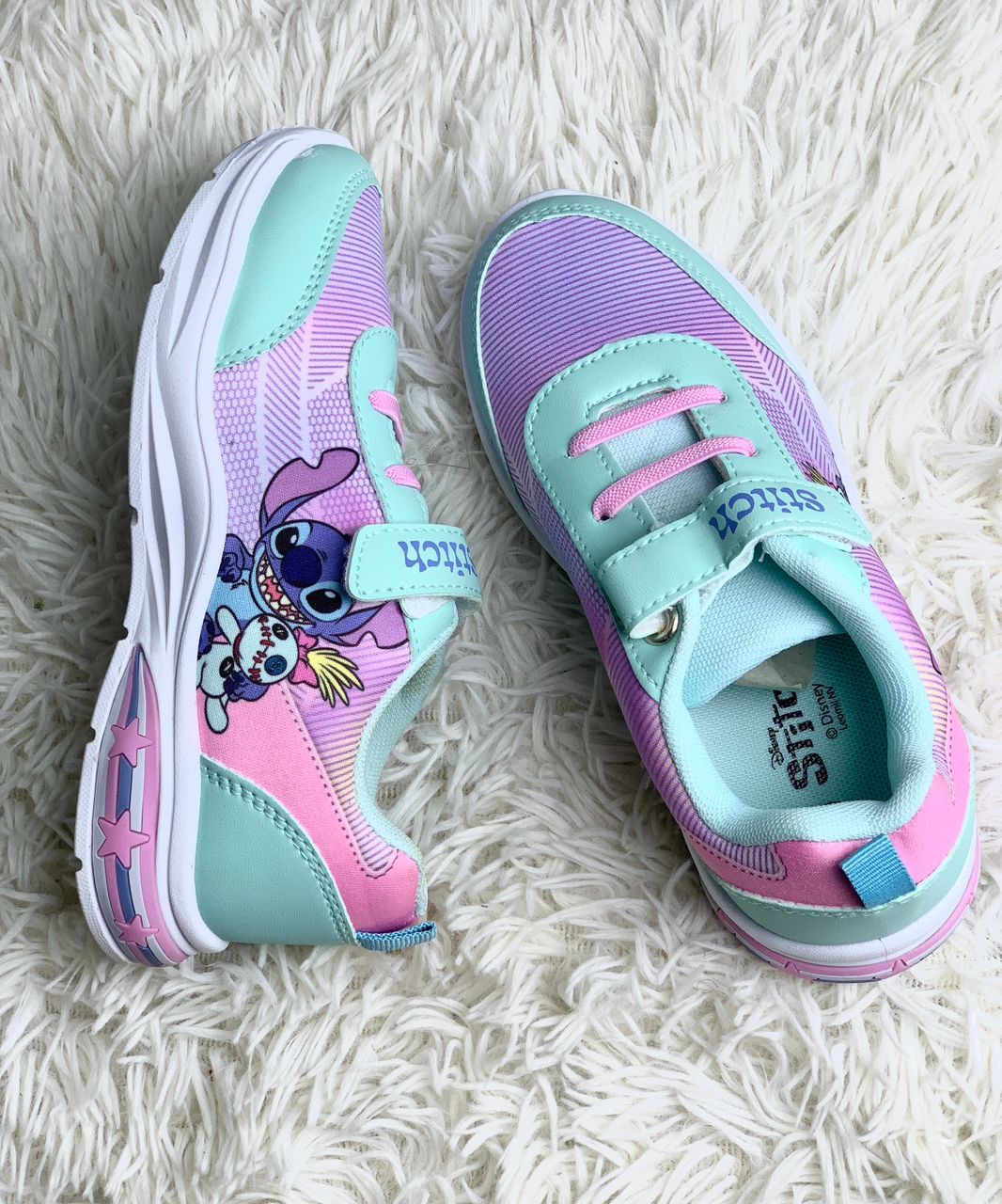 KIDS CHARACTER SNEAKERS (SIZE 31)