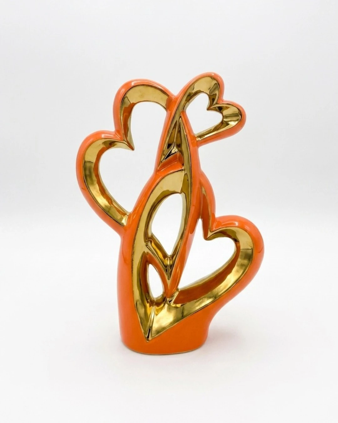 ABSTRACT CERAMIC SCULPTURE (INTERTWINED HEARTS): Abstract Ceramic Sculpture, Intertwined Hearts Decor, Coral and Gold Heart Sculpture, Modern Love Figurine, Romantic Bedroom Decor, Vibrant Heart Ornam