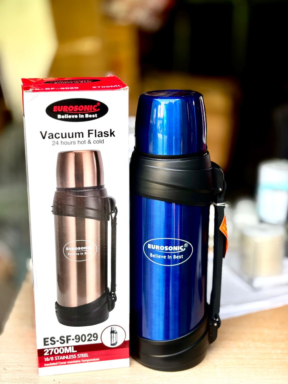 EUROSONIC VACUUM FLASK (2.7L)